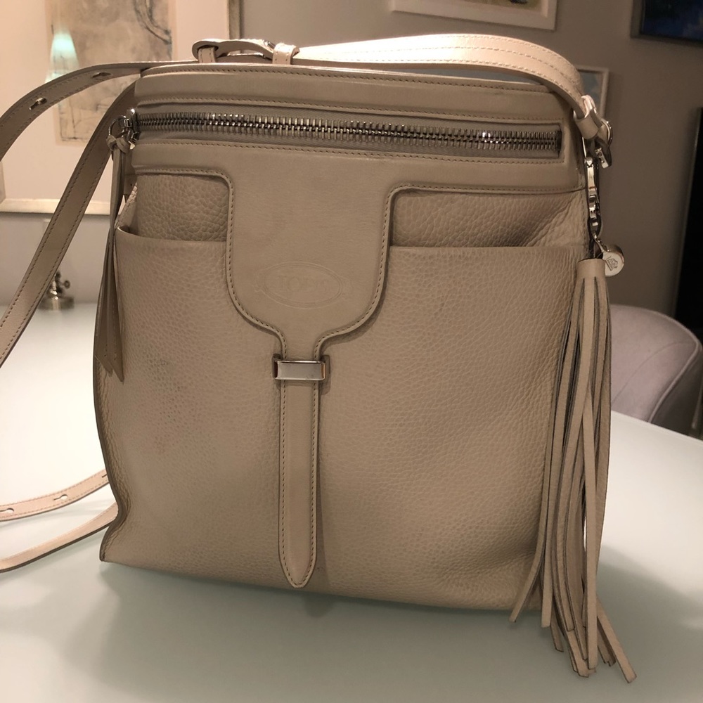 Tod’s off white bag